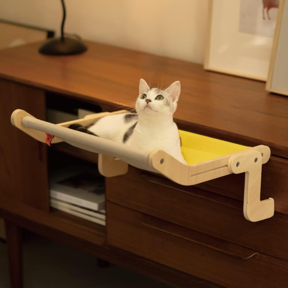 CAT WINDOW SEAT BED