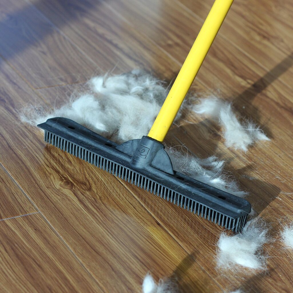 PET HAIR SWEEPER